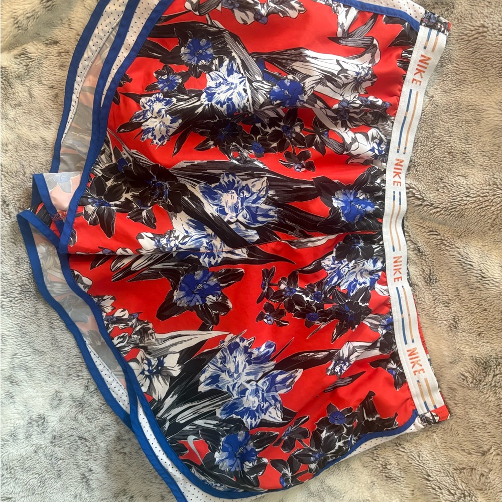 Nike Dri-FIT Red and Blue Patterned Shorts